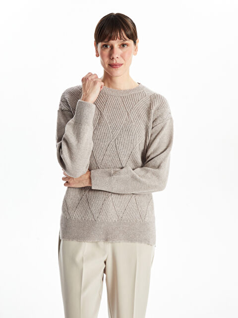 LCWAIKIKI Basic Bisiklet Yaka Kendinden Desenli Kadın Triko Kazak - W4J872Z8-K0H