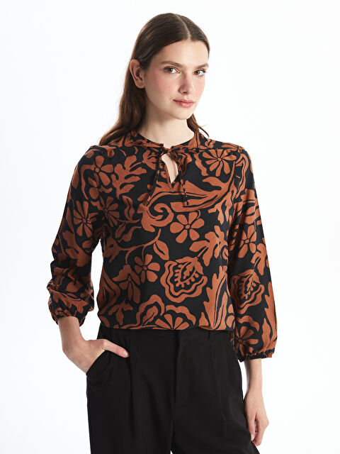 LCWAIKIKI Classic Bağlamalı Yaka Desenli Kadın Bluz - W4JI02Z8-LQY