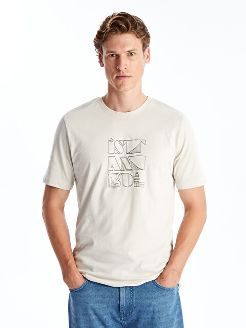 LCWAIKIKI Classic Bisiklet Yaka Kısa Kollu İstanbul Baskılı Penye Erkek Tişört - W4JY33Z8-FXP