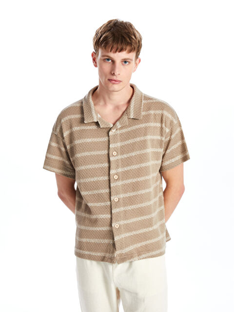 XSIDE Regular Fit Kısa Kollu Çizgili Erkek Gömlek - W4K262Z8-LEW