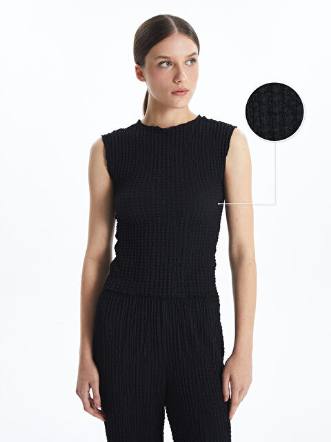 LCW Vision Bisiklet Yaka Dokulu Kadın Tişört - W4K743Z8-CVL