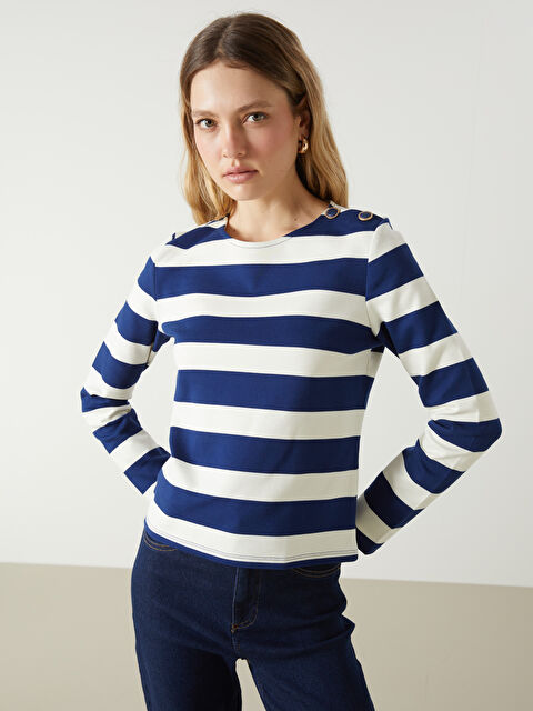 LCW Vision Bisiklet Yaka Çizgili Kadın Tişört - W4L634Z8-LGS