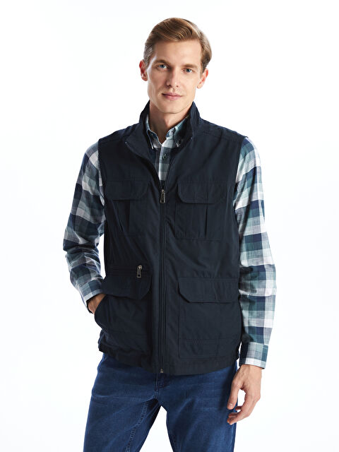 LCW ECO Standart Kalıp Dik Yaka Erkek Avcı Yeleği - W4L916Z8-CRP