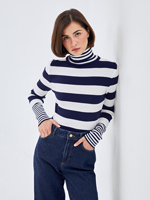 LC WAIKIKI Balıkçı Yaka Renk Bloklu Kadın Triko Kazak - W4LA45Z8-LGS