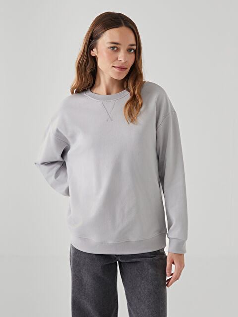 LC WAIKIKI Bisiklet Yaka Oversize Kadın Sweatshirt - W4LC14Z8-CUZ