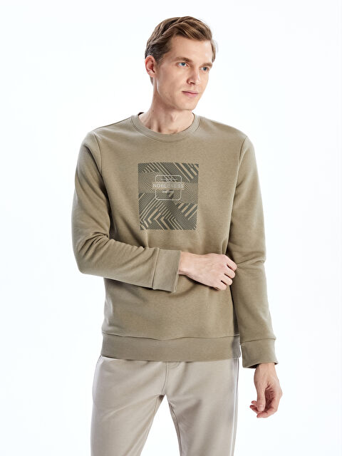 LCWAIKIKI Classic Bisiklet Yaka Baskılı Erkek Kalın Sweatshirt - W4LD04Z8-Z5L