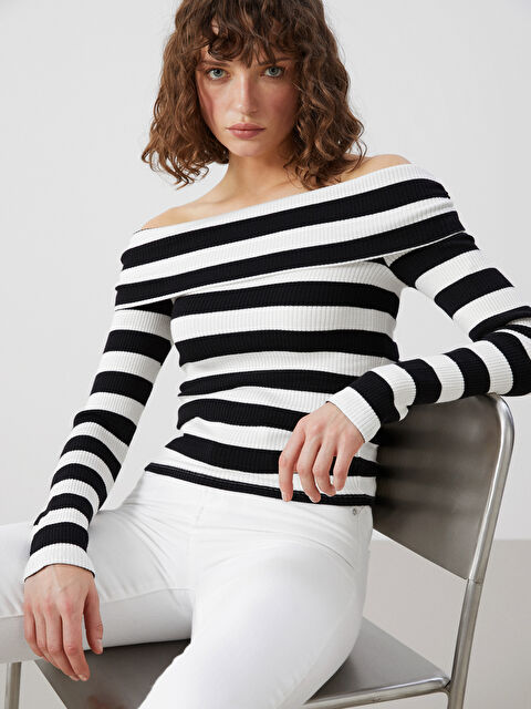 LCW Vision Kayık Yaka Renk Bloklu Kadın Body - W4LI86Z8-LFC