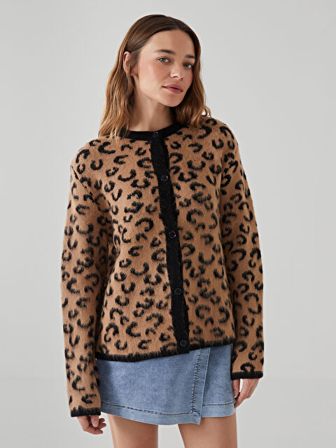 Natuvera Bisiklet Yaka Leopar Desenli Kadın Triko Hırka - W4LN79Z8-Z5C