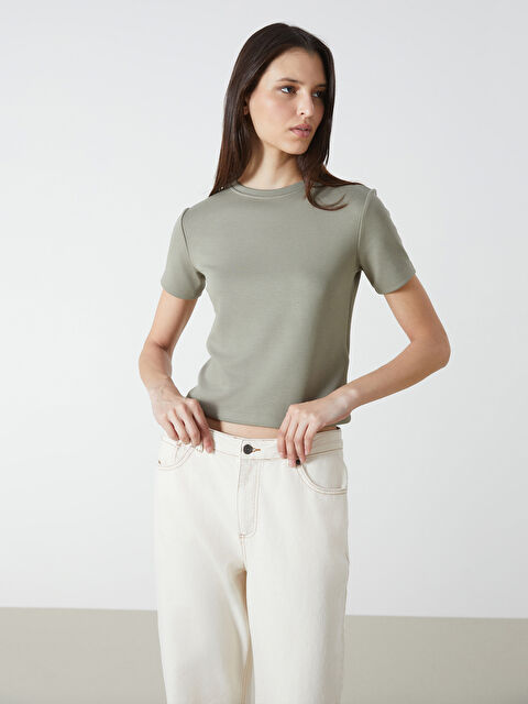 LCW Vision Bisiklet Yaka Kadın Tişört - W4LO83Z8-GWK