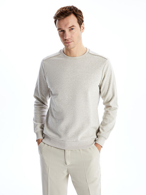 LCWAIKIKI Classic Bisiklet Yaka Uzun Kollu Erkek Sweatshirt - W4LP00Z8-D2Y