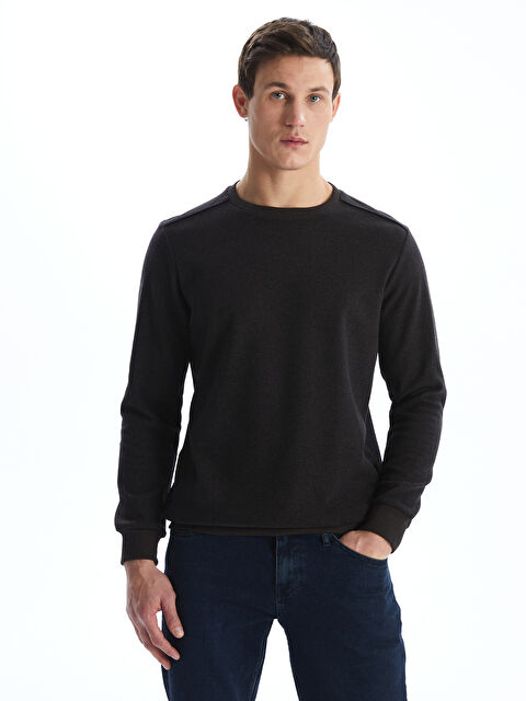 LCWAIKIKI Classic Bisiklet Yaka Uzun Kollu Erkek Sweatshirt - W4LP00Z8-D3Y