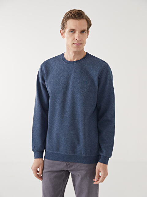 LCWAIKIKI Classic Bisiklet Yaka Uzun Kollu Erkek Sweatshirt - W4LS99Z8-Z0E