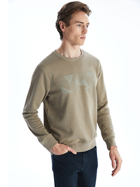 LCWAIKIKI Classic Bisiklet Yaka Baskılı Erkek Kalın Sweatshirt - W4LU11Z8-Z5L