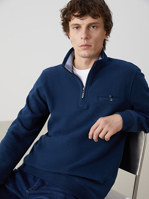 LCWAIKIKI Classic Dik Yaka Erkek Sweatshirt - W4M012Z8-Z7N