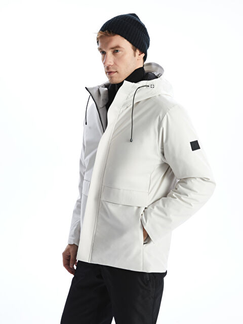 LCWAIKIKI Classic Standart Kalıp Kapüşonlu Erkek Mont - W4M110Z8-CV5