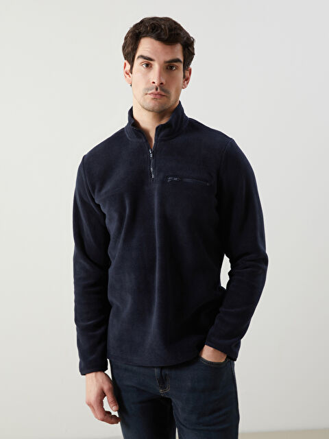 LCWAIKIKI Basic Dik Yaka Uzun Kollu Polar Erkek Sweatshirt - W4M176Z8-RFH