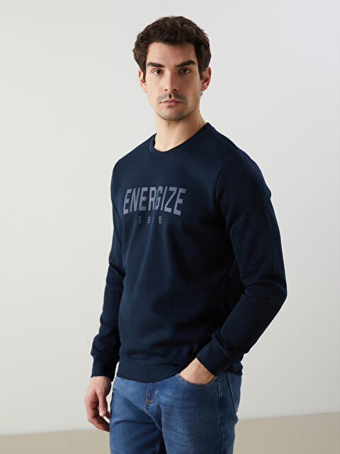 LCWAIKIKI Classic Bisiklet Yaka Baskılı Erkek Kalın Sweatshirt - W4MA45Z8-DWP