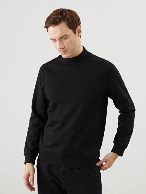 LCWAIKIKI Classic Dik Yaka Erkek Sweatshirt - W4MB00Z8-CVL