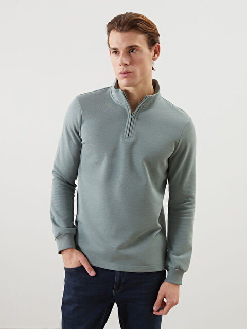 LCWAIKIKI Basic Dik Yaka Erkek Sweatshirt - W4MB11Z8-Z7G
