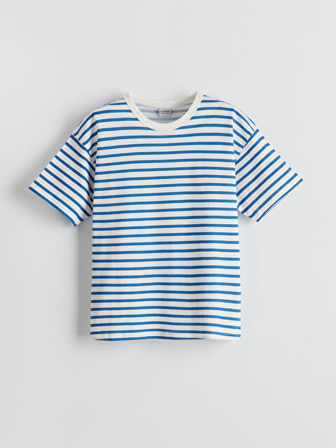 LCW Kids Bisiklet Yaka Çizgili Erkek Çocuk Tişört - S49976Z4-LEP