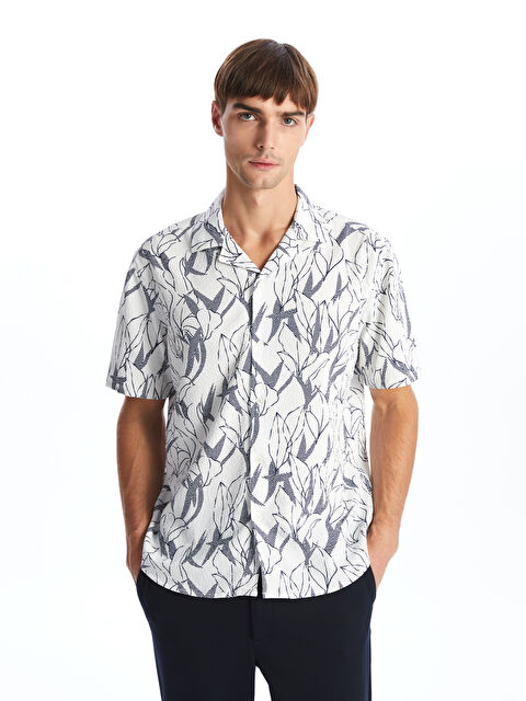 LCW Vision Regular Fit Desenli Kısa Kollu Gömlek