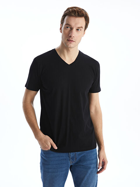LCWAIKIKI Classic V Neck Plain Men's T-Shirt - W46730Z8-CVL