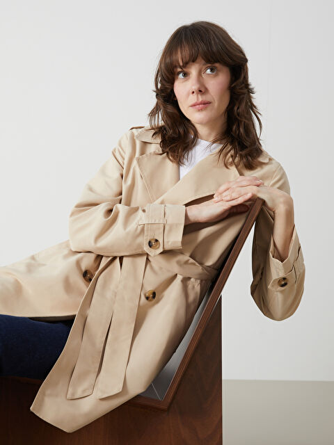 LCWAIKIKI Classic Ceket Yaka Kadın Trençkot - S50242Z8-KNF