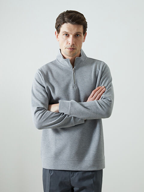 LCWAIKIKI Classic Dik Yaka Erkek Sweatshirt - S50536Z8-F2T