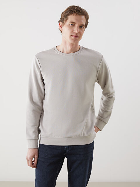 LCWAIKIKI Basic Bisiklet Yaka Uzun Kollu Erkek Sweatshirt - S50539Z8-FMC