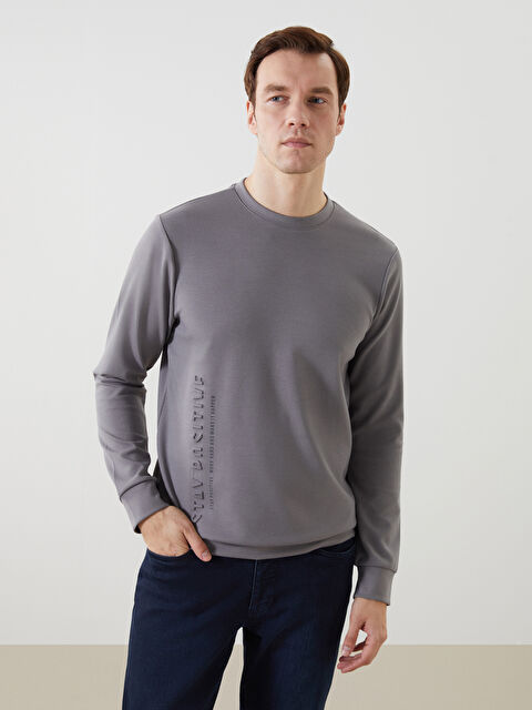 LCWAIKIKI Classic Bisiklet Yaka Uzun Kollu Baskılı Erkek Sweatshirt - S50762Z8-YNZ