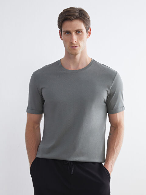 LCWAIKIKI Classic Bisiklet Yaka Penye Erkek Tişört - S50842Z8-8OU