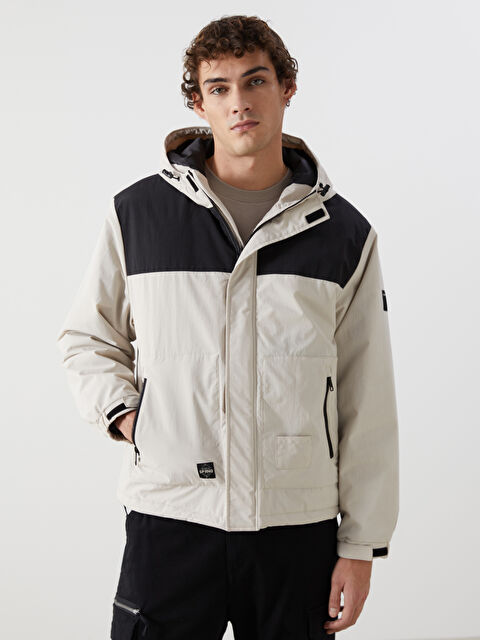 XSIDE Rahat Kalıp Kapüşonlu Erkek Orta Kalın Mont - S51423Z8-V1K