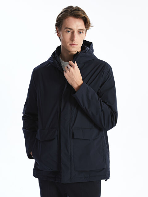 LCW Vision Standart Kalıp Kapüşonlu Erkek Mont - S51553Z8-RFH