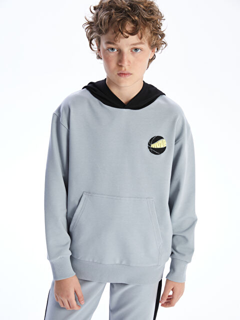 LCW Kids Kapüşonlu Erkek Çocuk Sweatshirt - S52808Z4-FKN