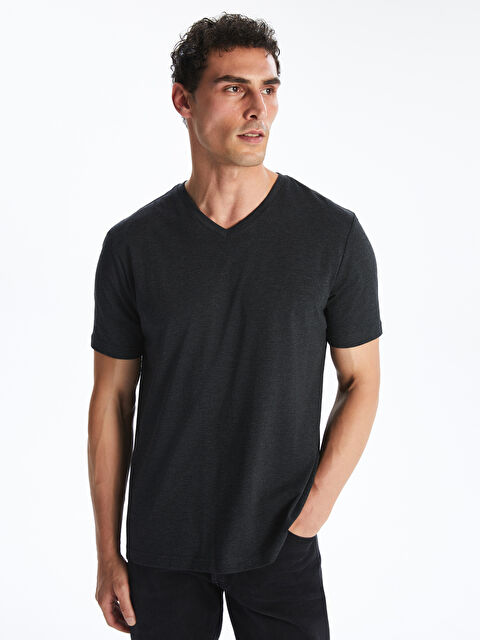 LCWAIKIKI Classic V Yaka Kısa Kollu Penye Erkek Tişört - S52843Z8-L8N