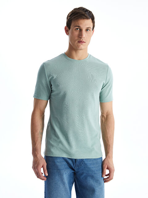 LCWAIKIKI Classic Bisiklet Yaka Kısa Kollu Erkek Dokulu Tişört - S52849Z8-YT0