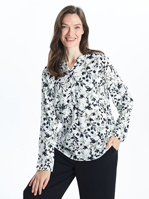 LCW Grace Kaçık Yaka Desenli Kadın Bluz - S53332Z8-SWD