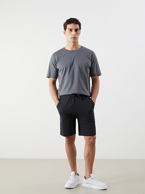 LCWAIKIKI Classic Standart Kalıp Erkek Şort - S53431Z8-ZCE