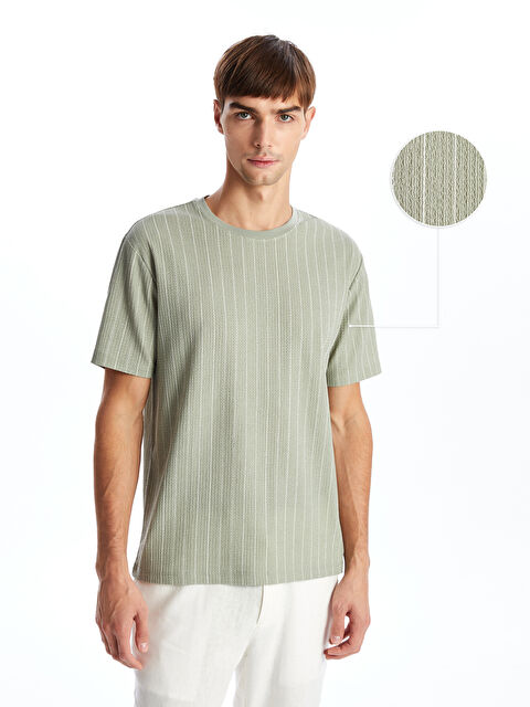 LCW Vision Bisiklet Yaka Kısa Kollu Çizgili Erkek Dokulu Tişört - S53483Z8-J1R