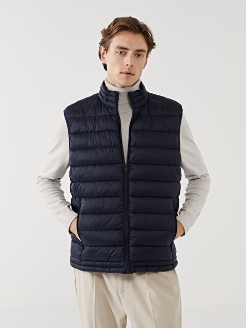 LCW Vision Standart Kalıp Dik Yaka Erkek Şişme Yelek - S53852Z8-RFH