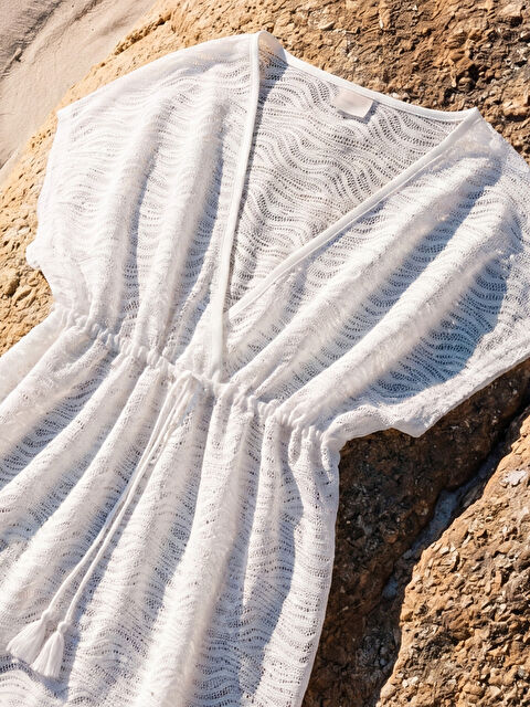 LCW DREAM Kruvaze Yaka Dantelli Kadın Plaj Elbisesi