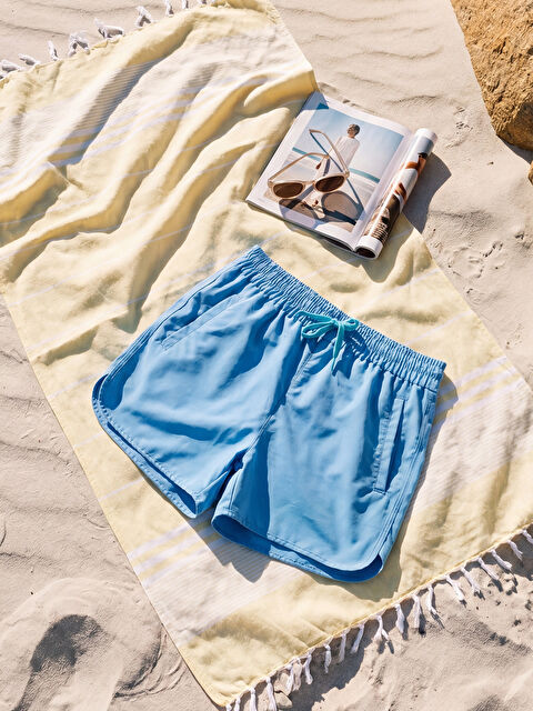 LCW DREAM Beli Lastikli Kadın Deniz Şortu