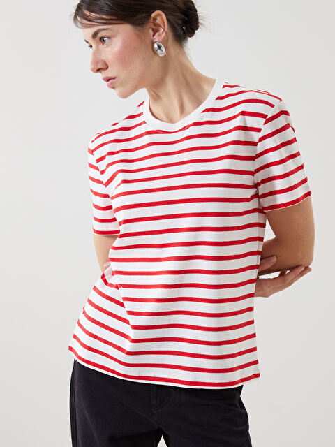 LCW Vision Bisiklet Yaka Çizgili Kadın Tişört - S54861Z8-LJE