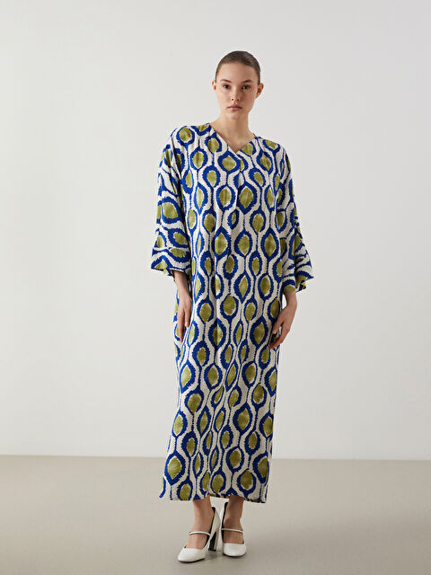 LCW Modest V Neck Patterned Oversize Women's Dress - S55040Z8-LQR