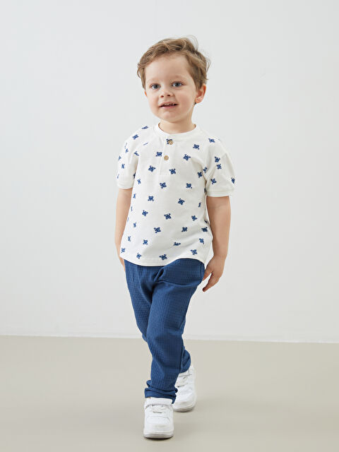 LCW baby Bisiklet Yaka Baskılı Erkek Bebek Tişört ve Eşofman Alt 2'li - S55339Z1-LRA