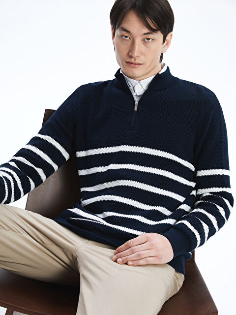 LCW Vision Dik Yaka Uzun Kollu Çizgili Erkek Triko Kazak - S55703Z8-LGS