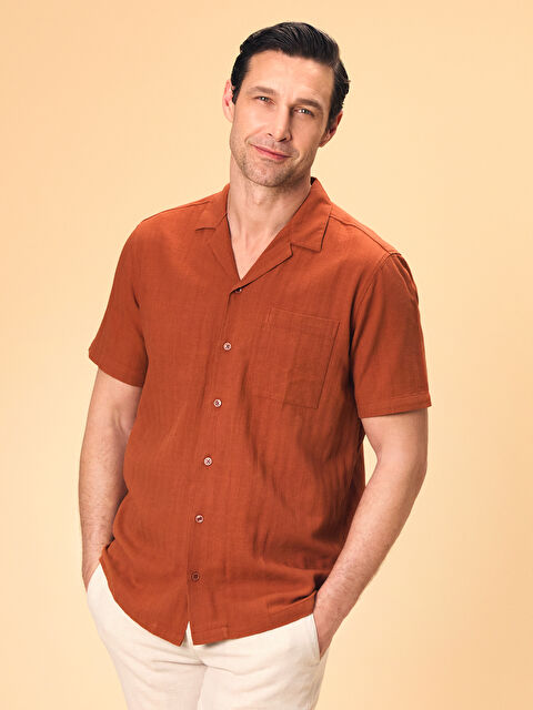 LCWAIKIKI Classic Regular Fit Kısa Kollu Keten Karışımlı Erkek Gömlek - S56064Z8-YS4