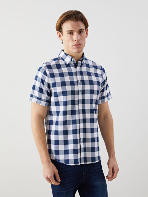 LCWAIKIKI Classic Regular Fit Kısa Kollu Ekose Armürlü Erkek Gömlek - S56075Z8-LN6