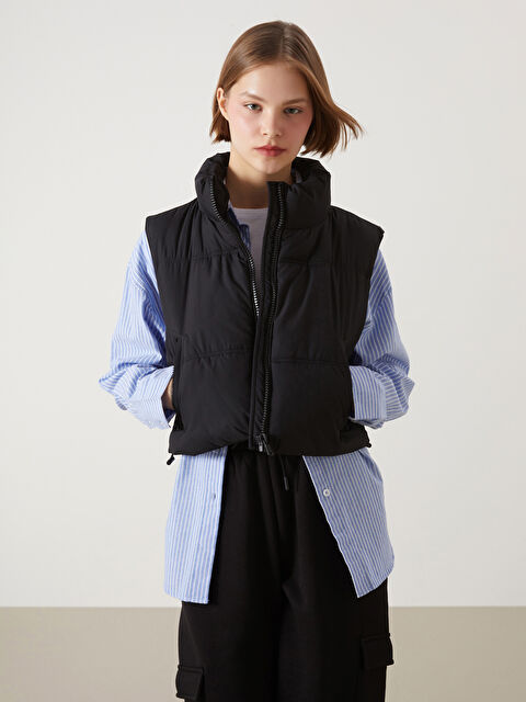 XSIDE Dik Yaka Düz Crop Kadın Şişme Yelek - S56101Z8-CVL