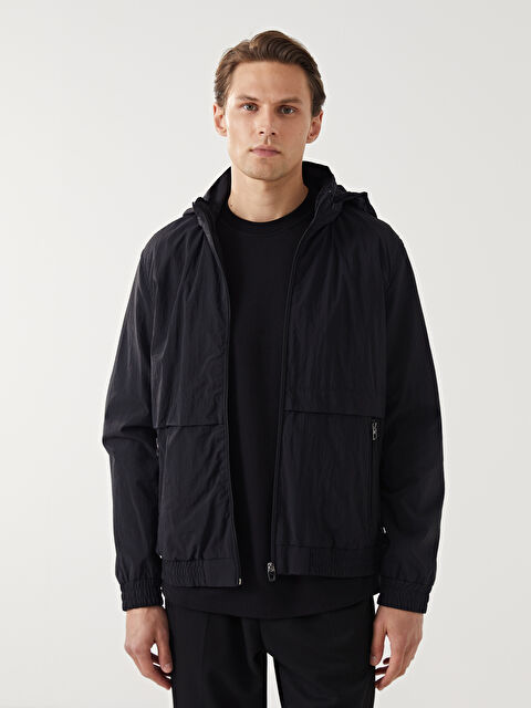 LCW Vision Standart Kalıp Kapüşonlu Erkek Mont - S56436Z8-CVL